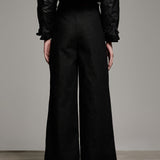 Claire Jeans in Jet Black
