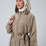 Neo Windbreaker Top in Sage Green