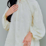 Raysa Kurung in Cream