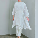 Cahya Kaftan in Off-white