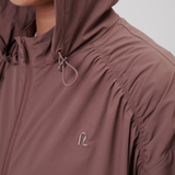 Luna Swift-fit Windbreaker in Mocha