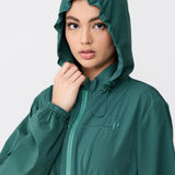 Neo Windbreaker Top in Forest Green