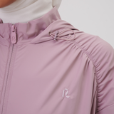 Luna Swift-fit Windbreaker in Light Mauve