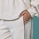 Thea Straight Cut Pants in Cream