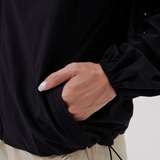 Luna Swift-fit Windbreaker in Black