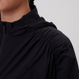 Luna Swift-fit Windbreaker in Black