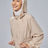 Neo Windbreaker Top in Khaki