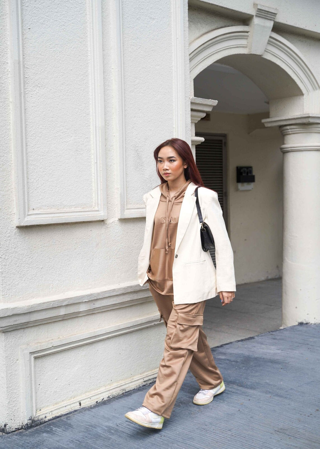 Orly Raglan Hoodie in Walnut Brown