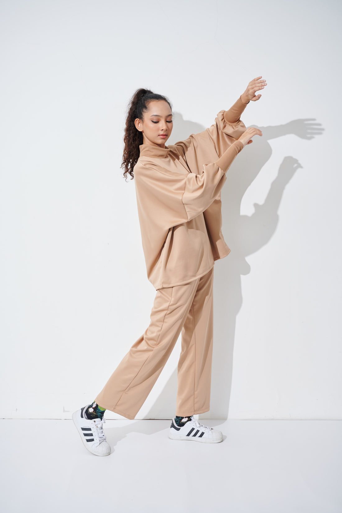 Marina Top in Hazelnut Brown