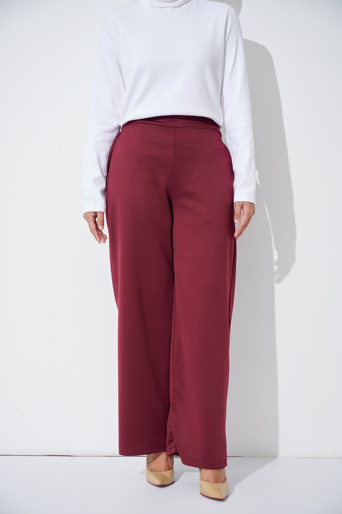 Marina Straight Cut Pants in Mulberry