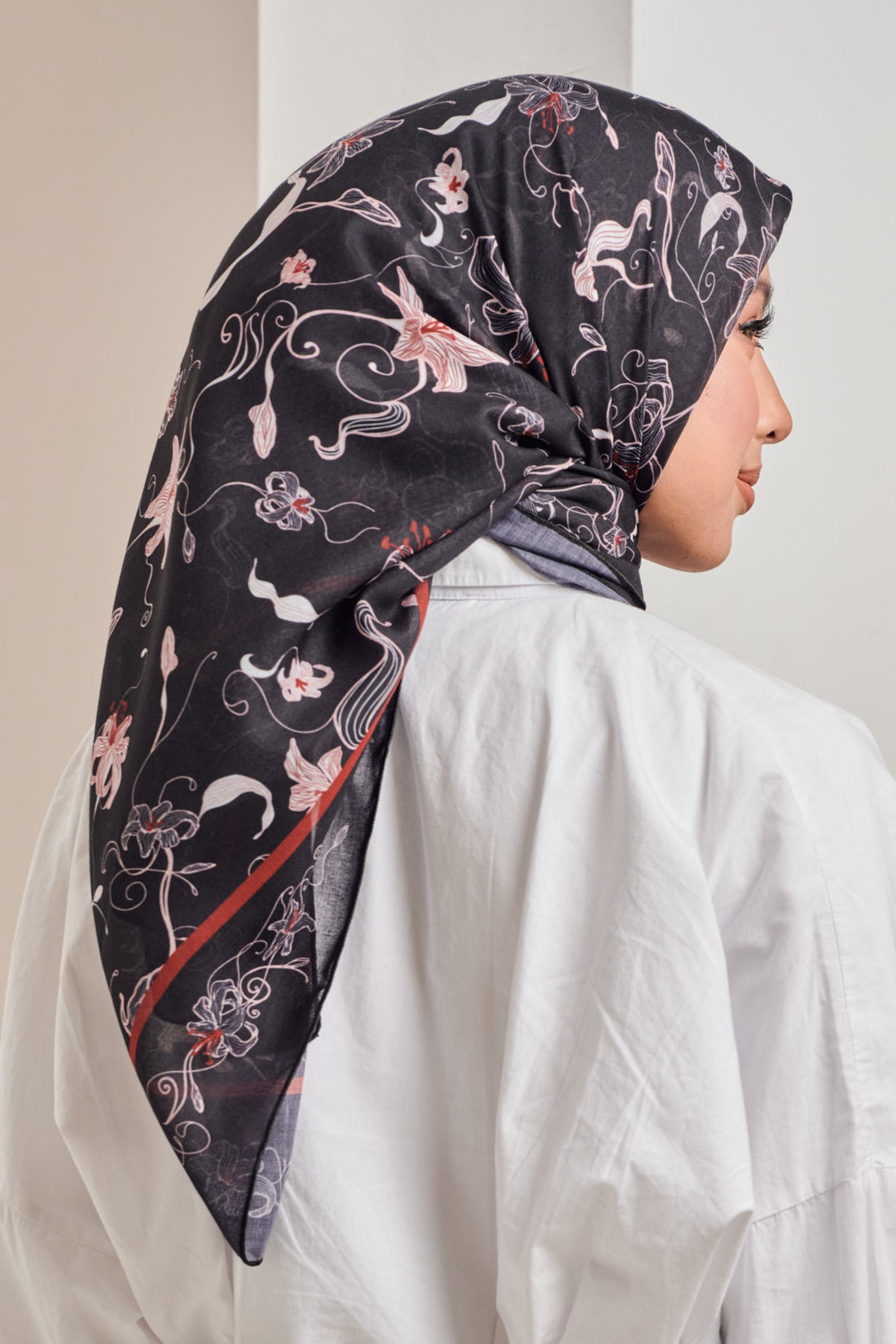 Botanical Blossom Scarf in Black