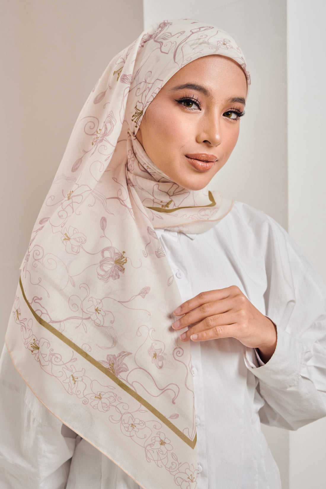 Botanical Blossom Scarf in Beige