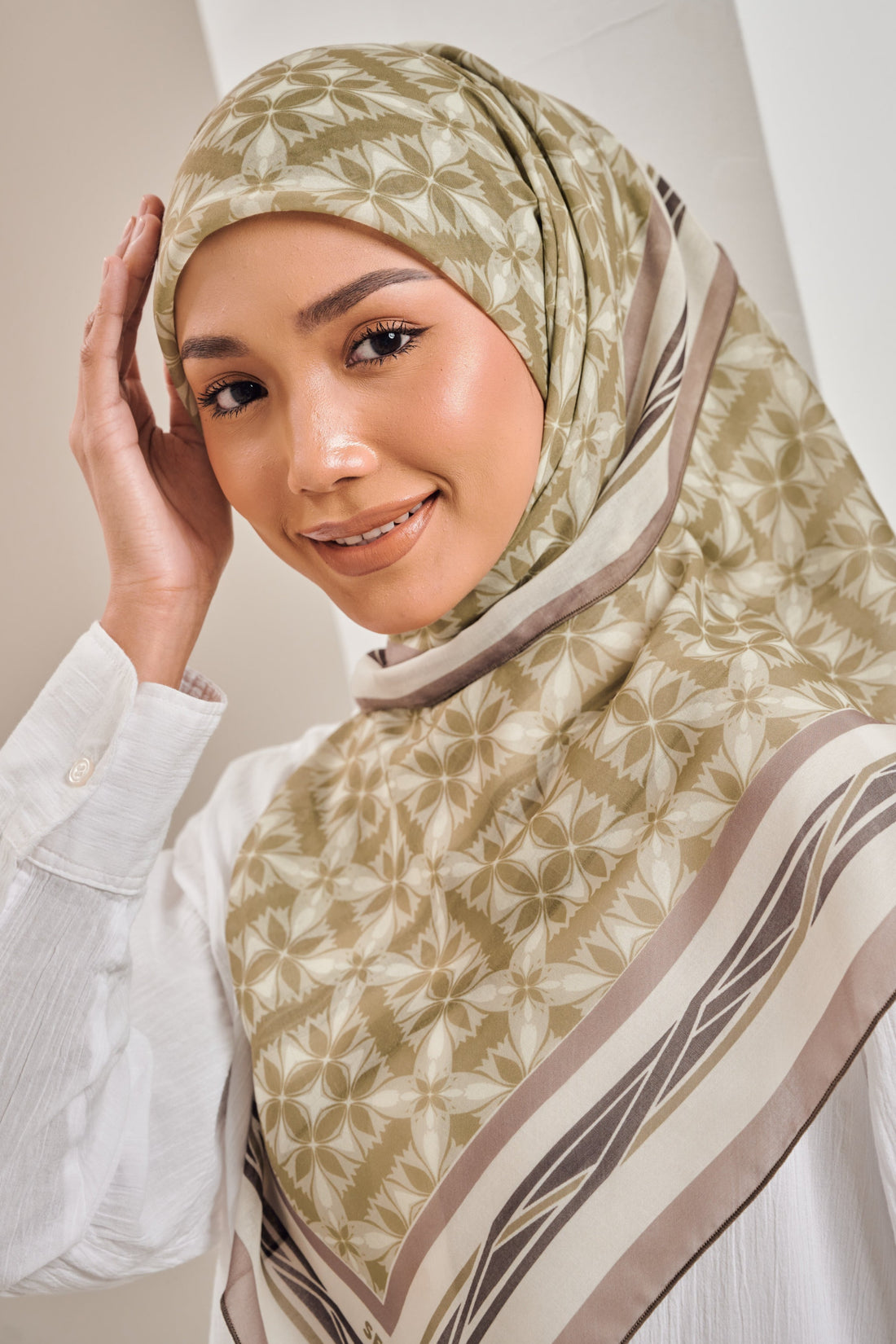 Nayla Monogram scarves in Icy Grey – NADA IDENTITY