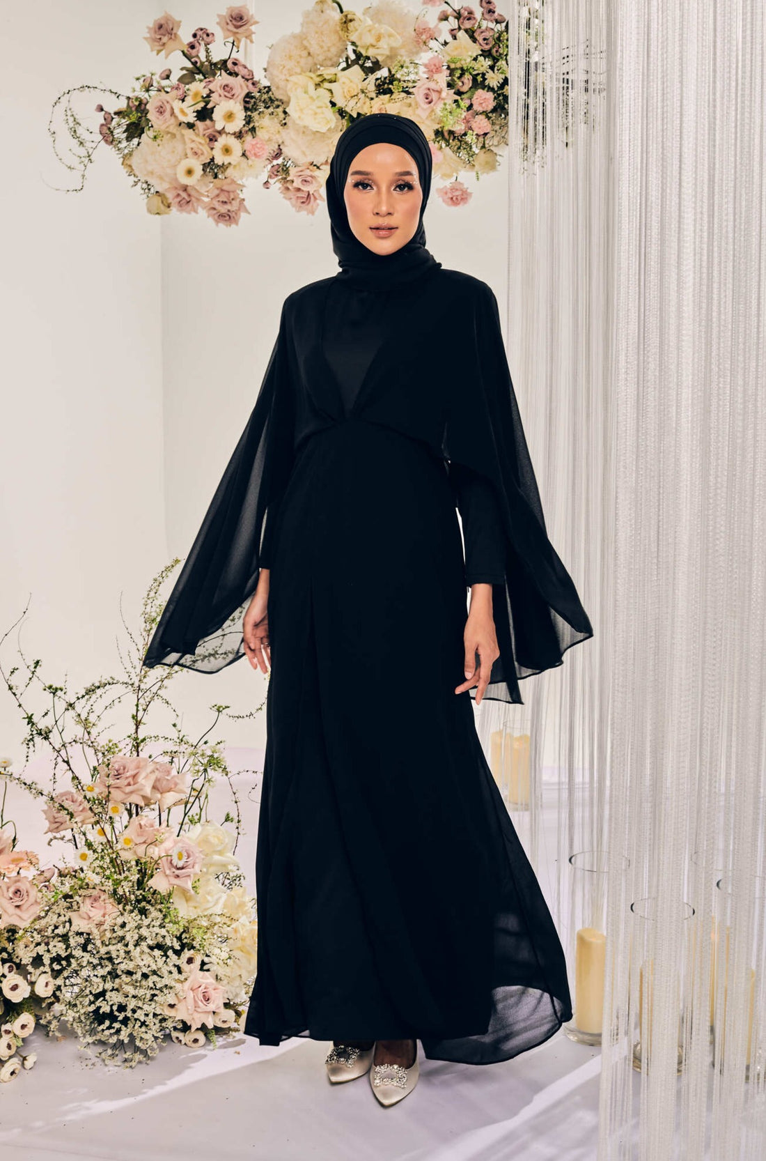 SEROJA in Onyx Black