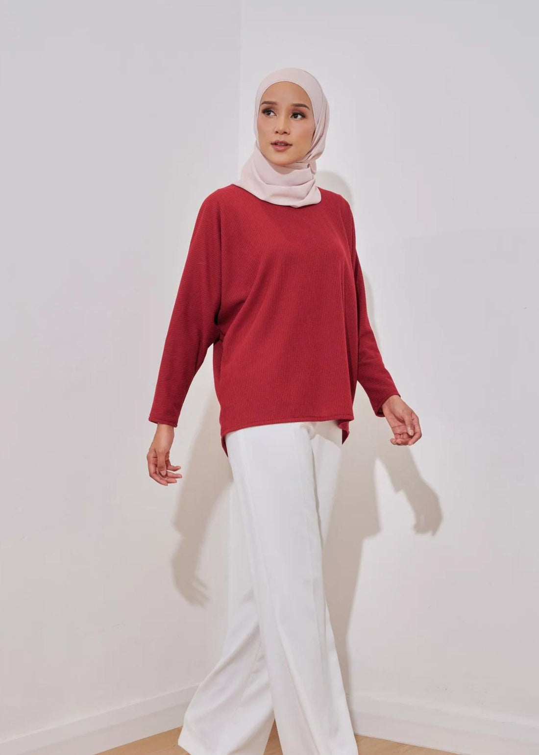 DONNA Waffle Knit in Ruby Red