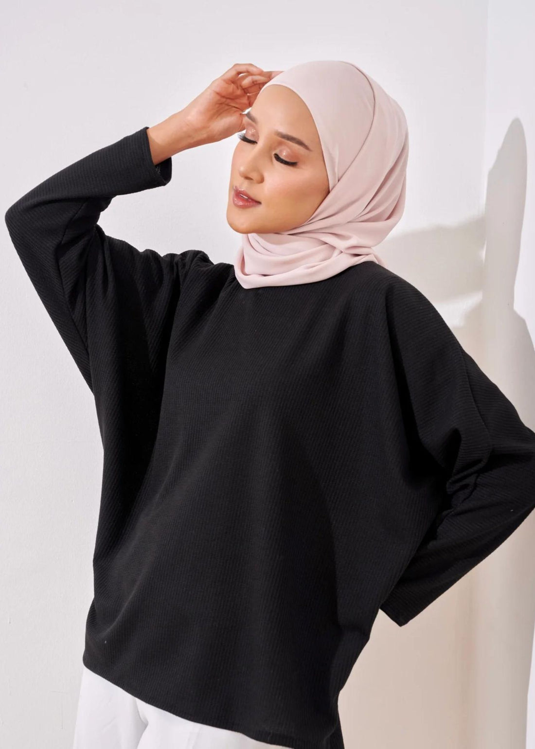 DONNA Waffle Knit in Onyx Black