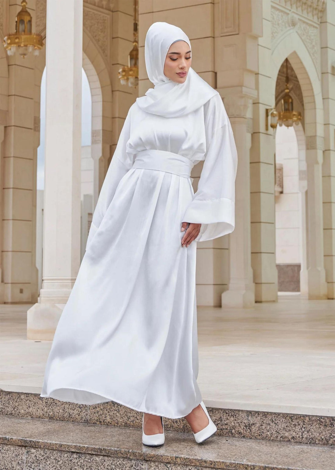 NADYA Abaya in Snow White