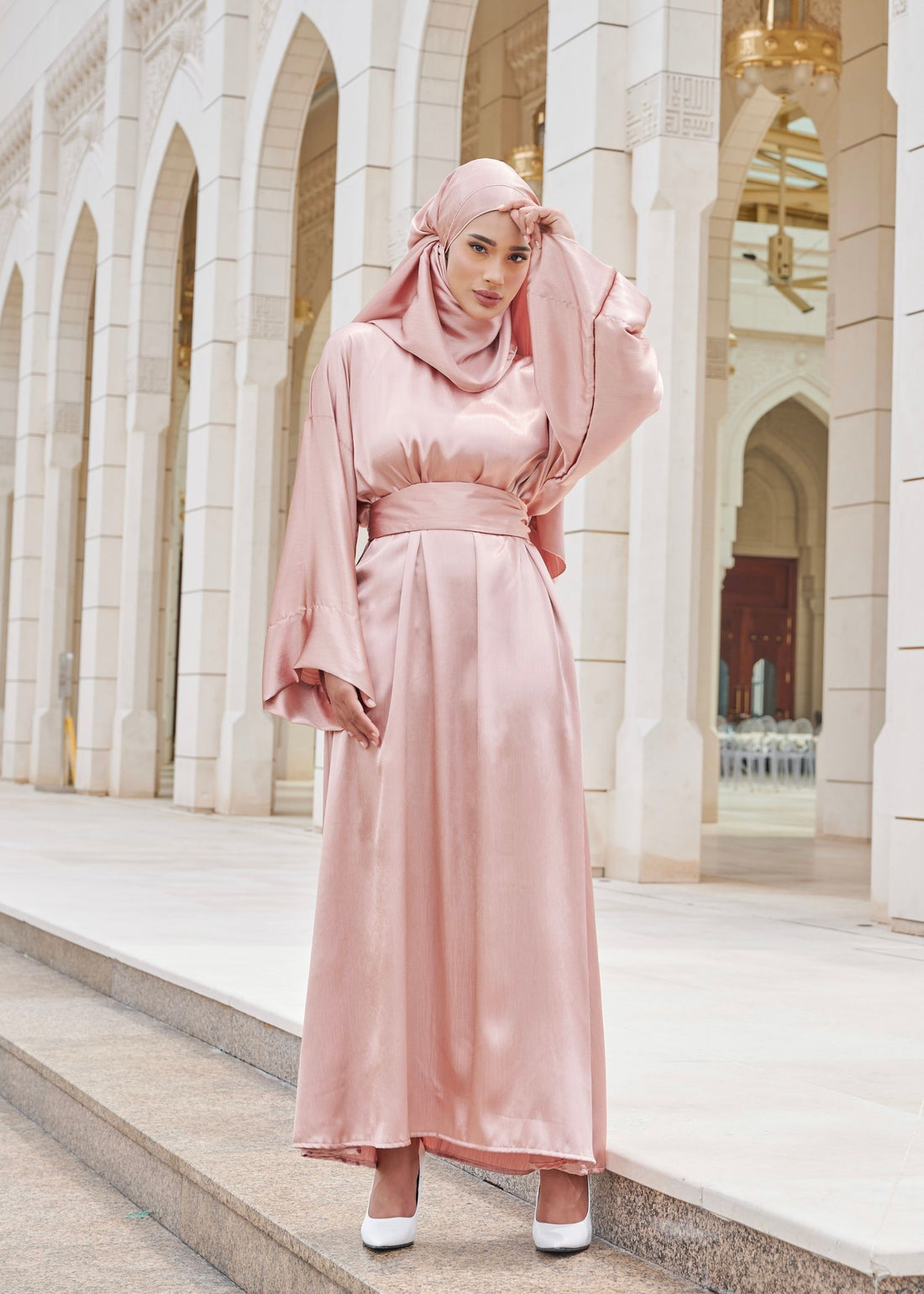NADYA Abaya in Rosette